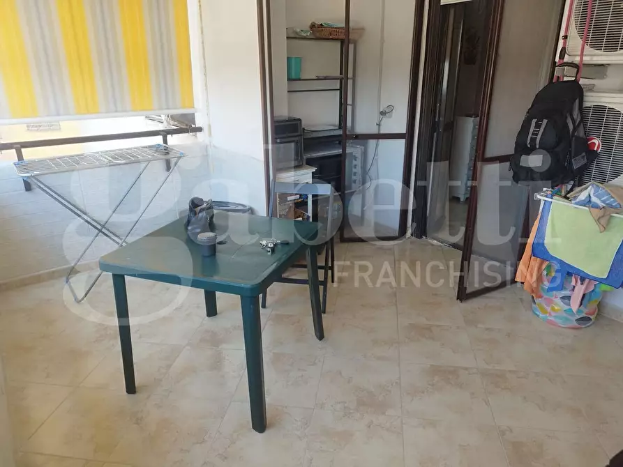 Immagine 8 di Appartamento in vendita  in Piazza SANDRO PERTINI, 5 a Taranto
