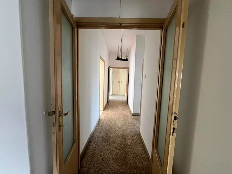 Immagine 20 di Appartamento in vendita  in Viale Regina Margherita, n.24 a Anagni