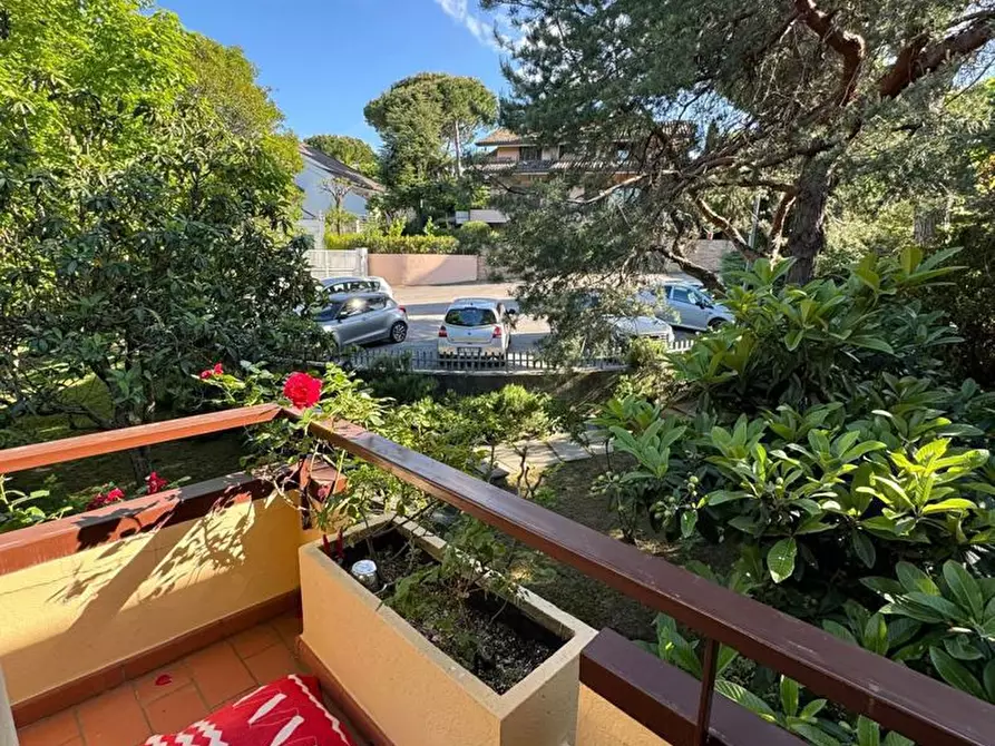 Immagine 15 di Casa quadrifamiliare in vendita  in Via dei Pini, - a Riccione