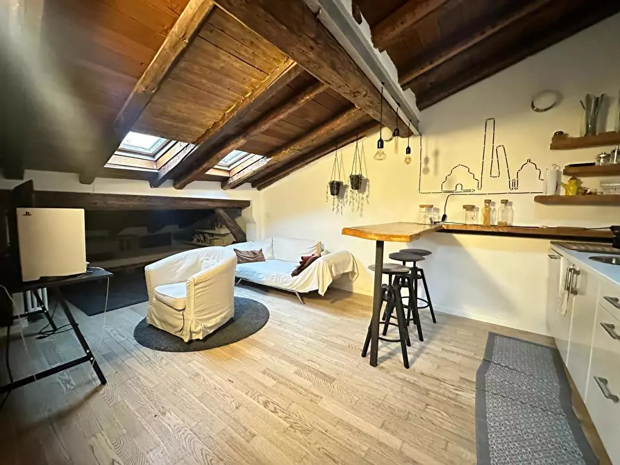 Immagine 6 di Appartamento in affitto  in Via Castiglione, 77 a Bologna