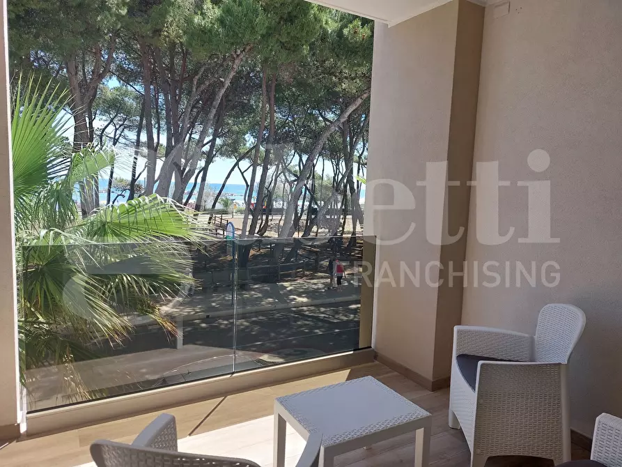 Immagine 11 di Appartamento in vendita  in Via Emilia, 2 a Alba Adriatica