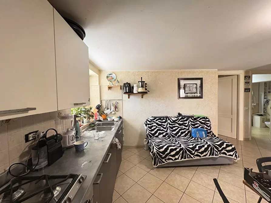 Immagine 13 di Appartamento in vendita  in Via CARLO ALBIZZATI, 509 a Roma