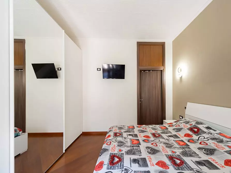 Immagine 22 di Appartamento in vendita  in Via GRIVOLA, 18 a Milano