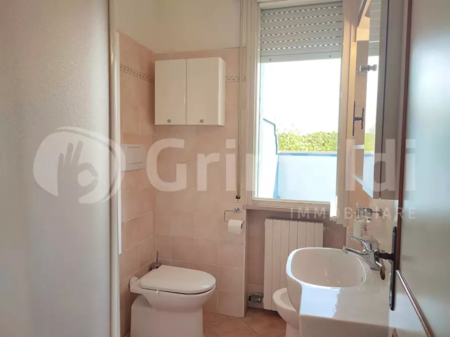 Immagine 33 di Appartamento in affitto  in Viale Colombo a Cervia