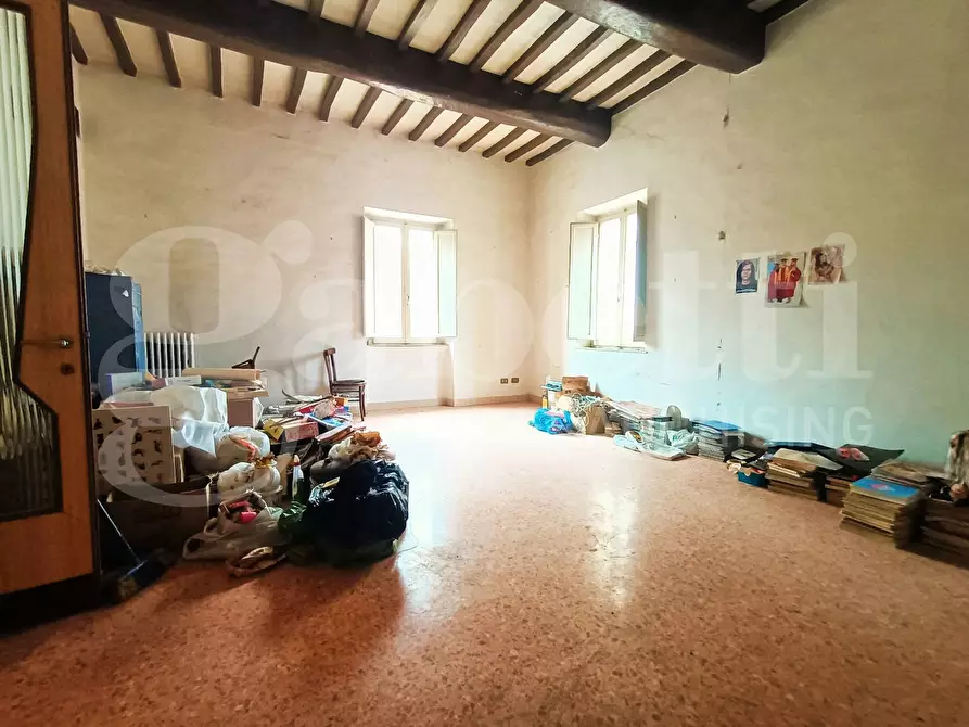 Immagine 4 di Casa bifamiliare in vendita  in Piazza dei consoli, 1 a Deruta