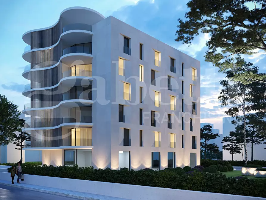 Immagine 2 di Appartamento in vendita  in Via Sandro Pertini a Trani