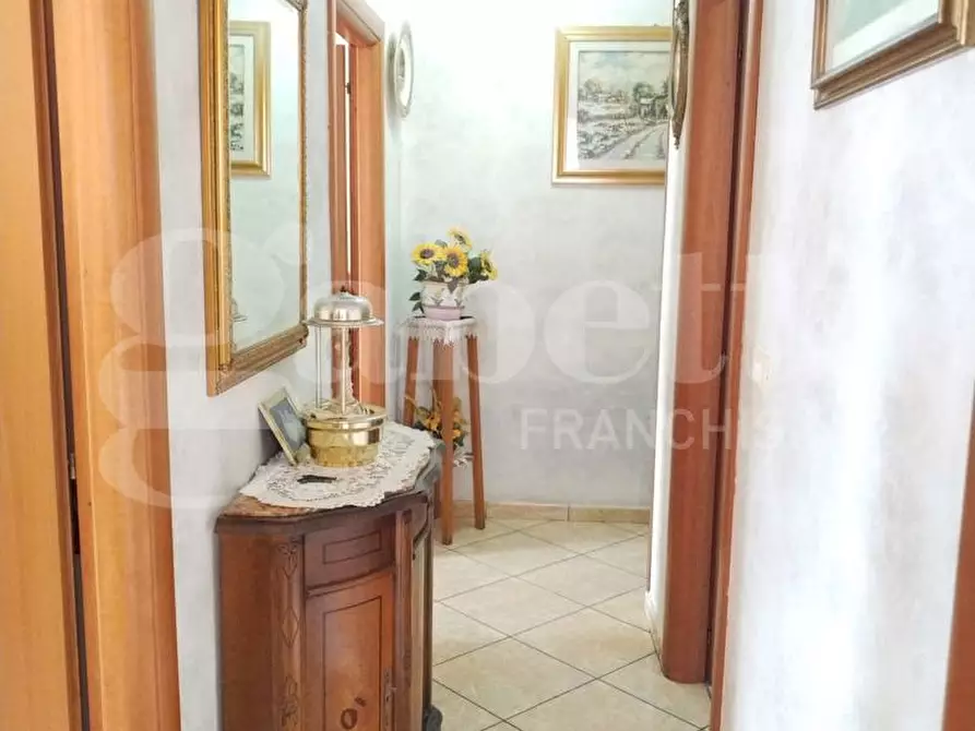 Immagine 8 di Appartamento in vendita  in Via Ghandi, 39 a Orta Di Atella