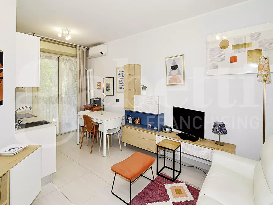 Immagine 5 di Appartamento in vendita  in Via Bolama, 7 a Milano