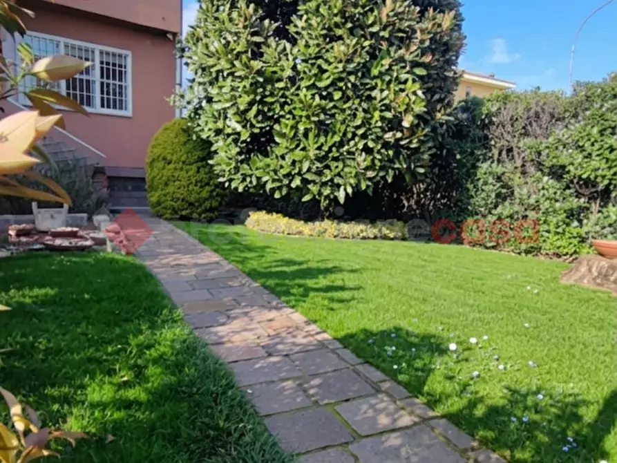 Immagine 4 di Villetta a schiera in vendita  in Via PIETRO NENNI, 126 a Locate Di Triulzi