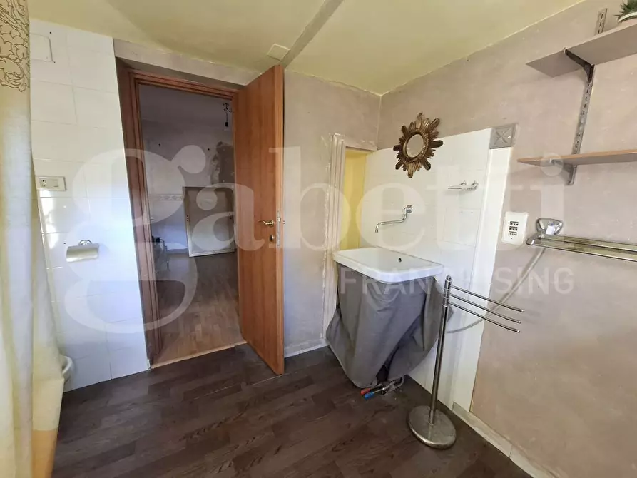 Immagine 14 di Negozio in affitto  in Via Croce Branca, snc a Sora