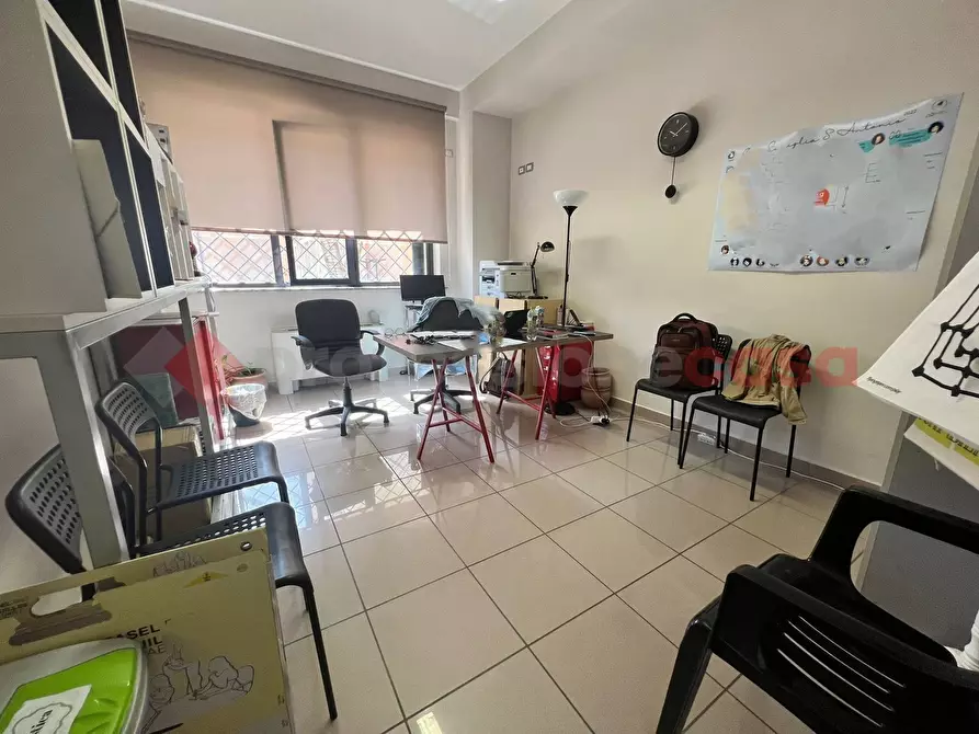 Immagine 19 di Locale commerciale in affitto  in Via Trento e Trieste a Spoleto