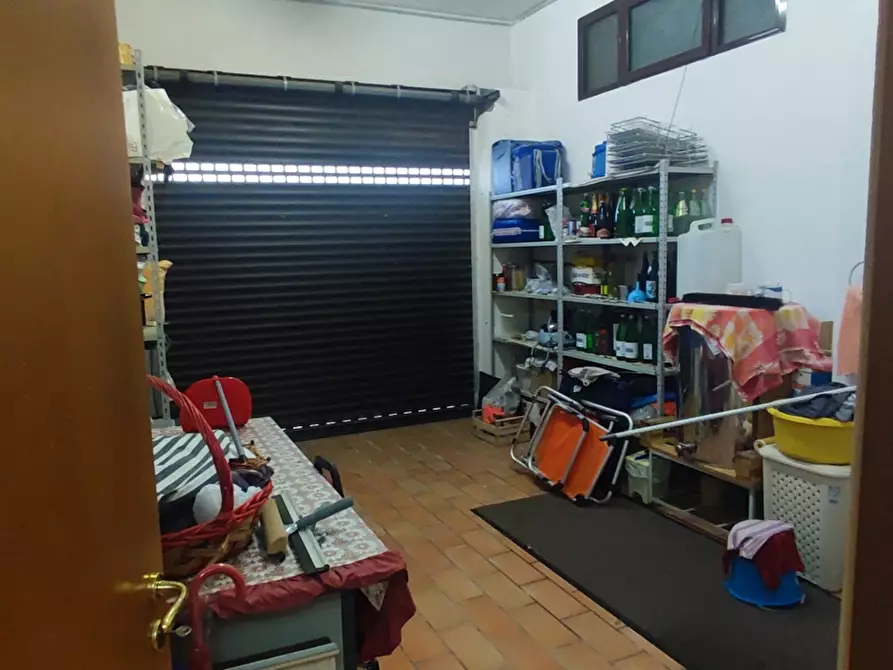 Immagine 15 di Villa in vendita  in LocalitÃ  MULUCCHINI, SNC a Amaroni
