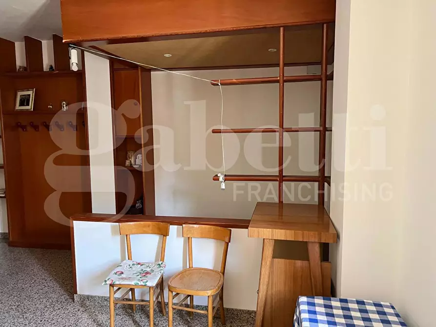 Immagine 10 di Palazzo in vendita  in Via RIMEMBRANZE, 131 a Montemesola