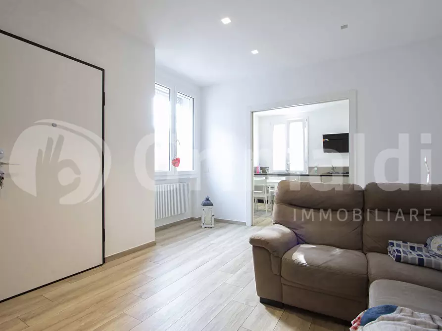 Immagine 6 di Casa indipendente in vendita  in Via Firenze, 6 a Grezzago