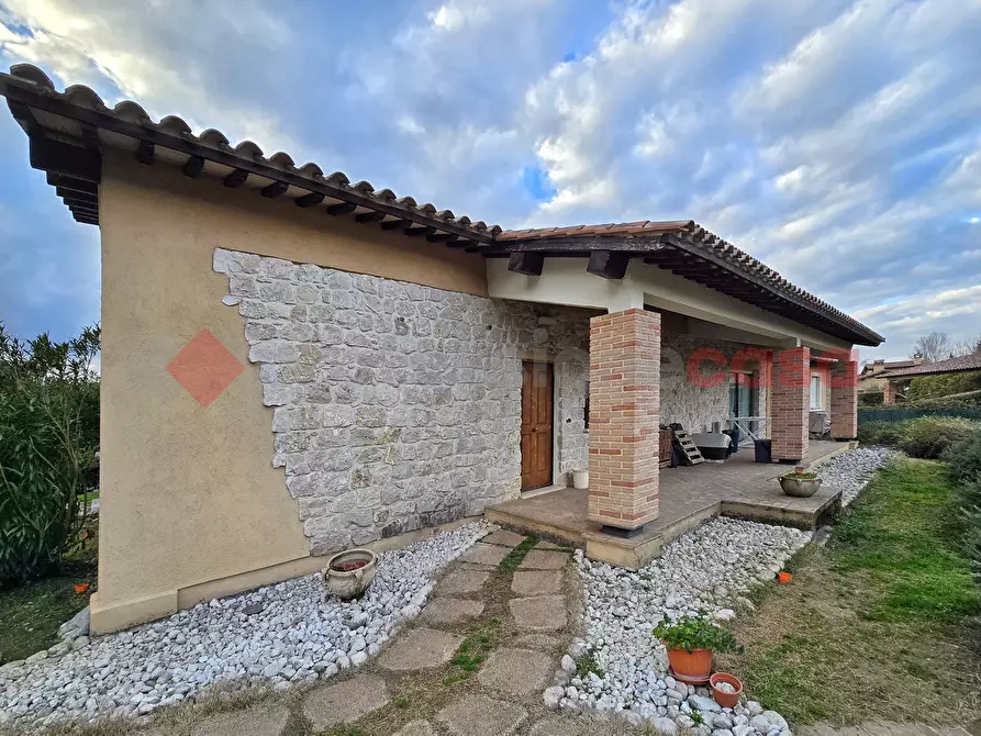 Immagine 50 di Villa in vendita  in Via Pistignano, 63 a Rieti