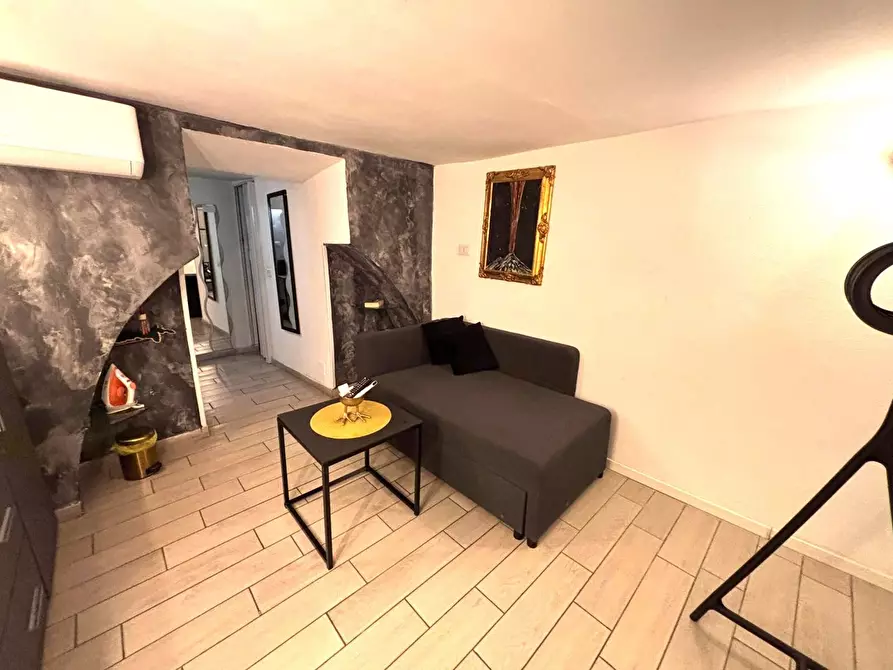 Immagine 7 di Appartamento in vendita  in Vico Speranzella a Napoli