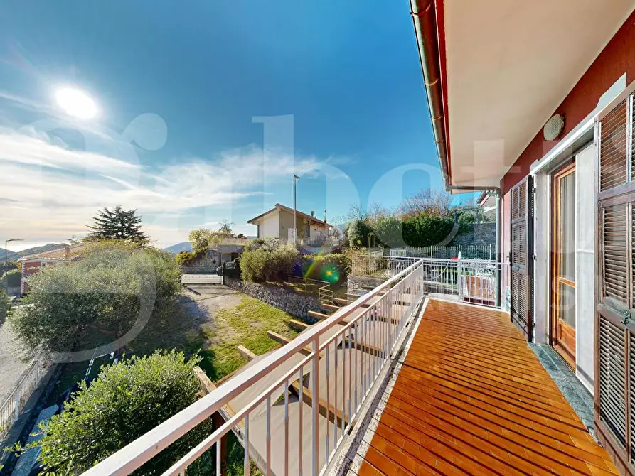 Immagine 43 di Appartamento in vendita  in Via per Gorra a Finale Ligure