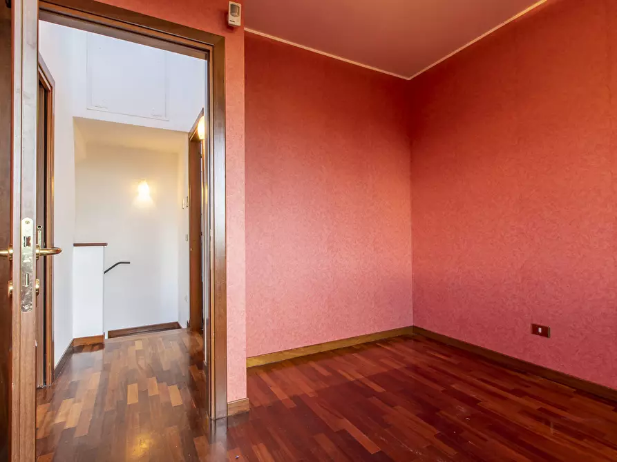 Immagine 19 di Casa quadrifamiliare in vendita  in Via Ermanno Wolf Ferrari, 169 a Roma