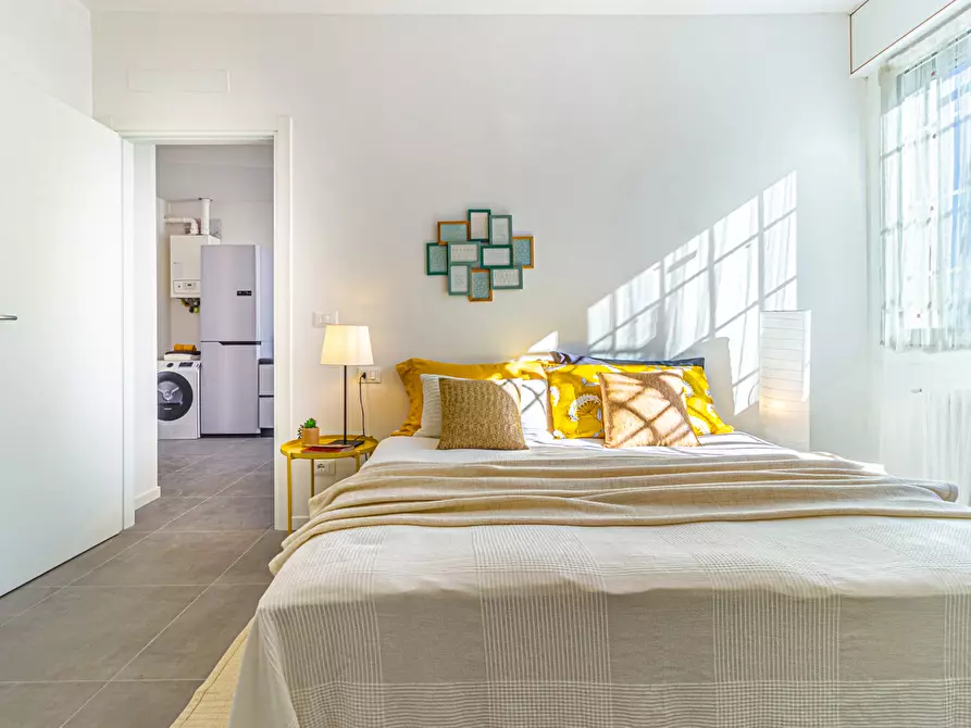 Immagine 24 di Appartamento in vendita  in Via dell'Uccellino, 2 a Bologna