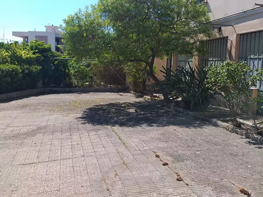 Immagine 37 di Rustico / casale in vendita  in Via R.Margherita, 27 a Messina