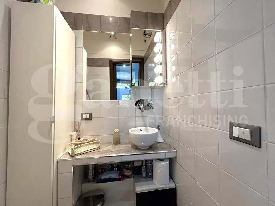 Immagine 16 di Ufficio in affitto  in Via Valerio Publicola, 65-67 a Roma