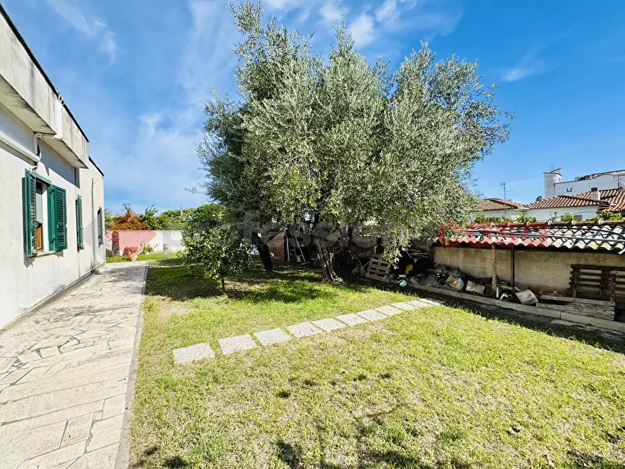 Immagine 42 di Casa bifamiliare in vendita  in Via PUNTA DEL MARE, 1 a Terracina
