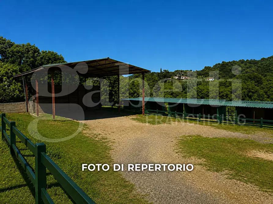 Immagine 8 di Rustico / casale in vendita  in Via settevene primo tronco da trevignano a Bracciano