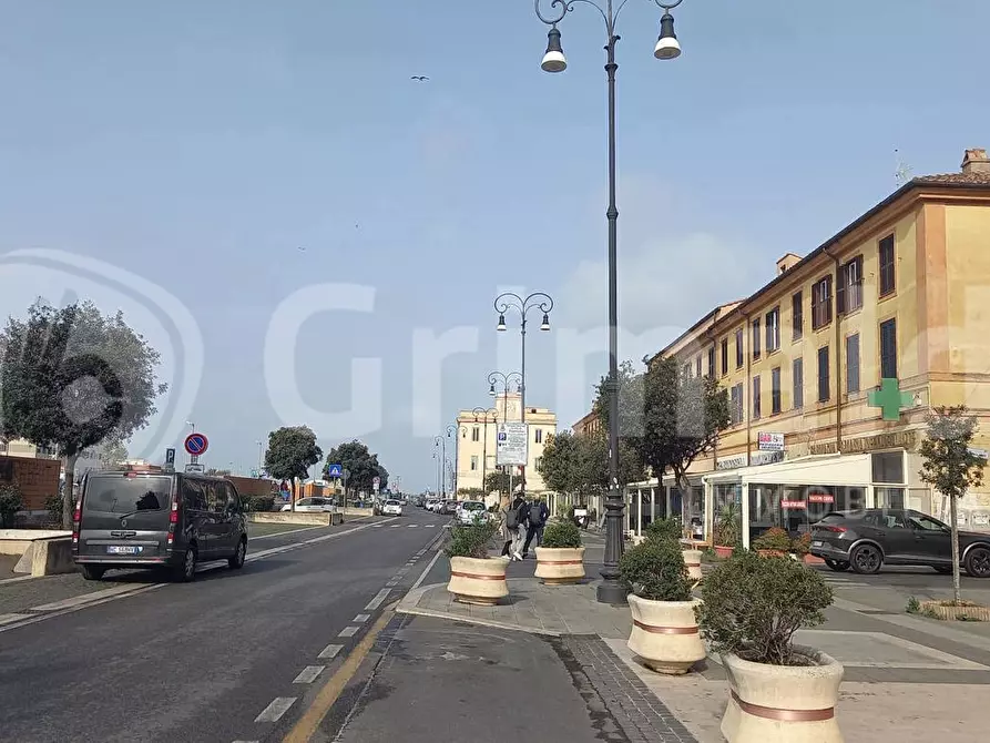 Immagine 18 di Attività commerciale in vendita  in Via della Torre Clementina, 52 a Fiumicino