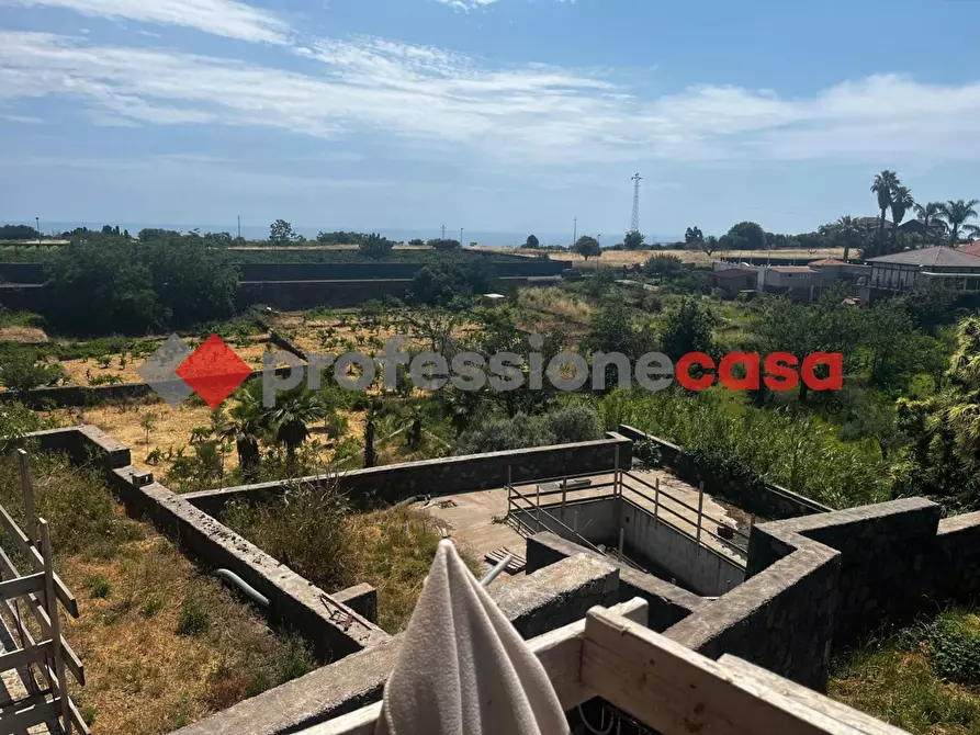 Immagine 19 di Villetta a schiera in vendita  in Via Spirito Santo a Aci Sant'antonio