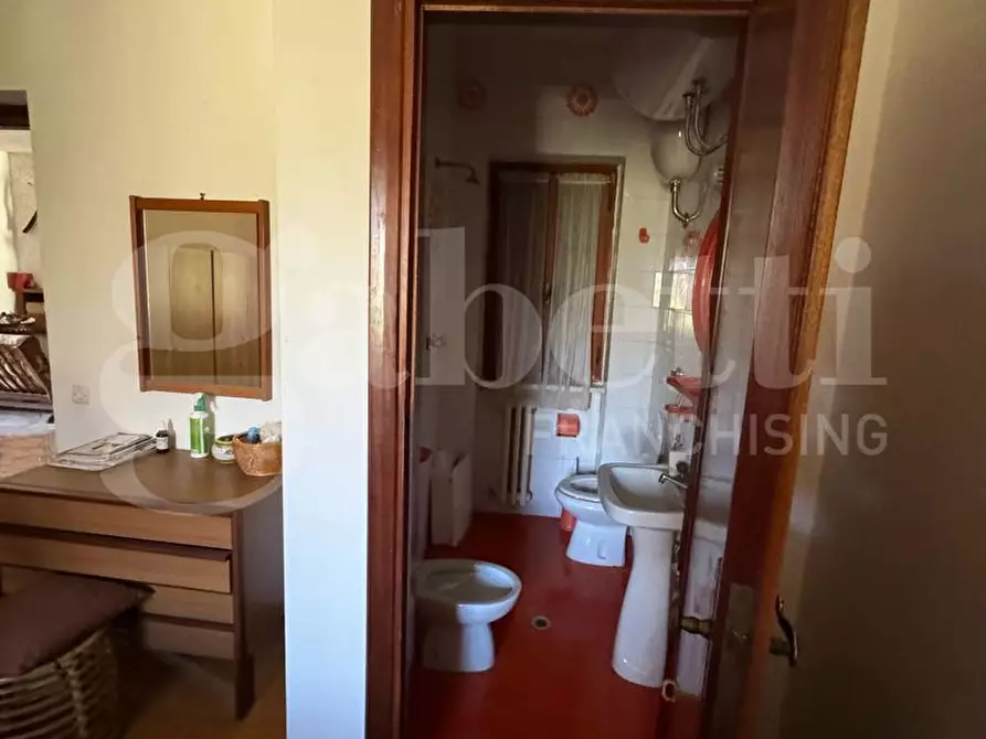 Immagine 9 di Villa in vendita  in LocalitÃ  leonini, snc a Torricella In Sabina