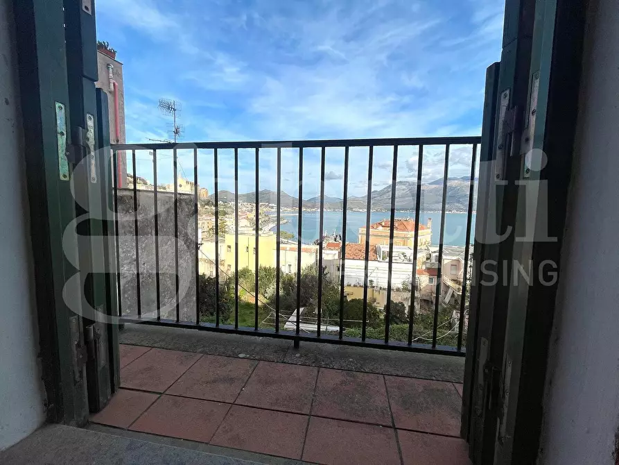 Immagine 28 di Appartamento in vendita  in Via Salita degli Albito, 36 a Gaeta