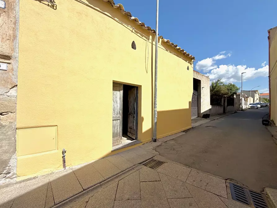 Immagine 1 di Casa indipendente in vendita  in Via VIDAL, SNC a Maracalagonis