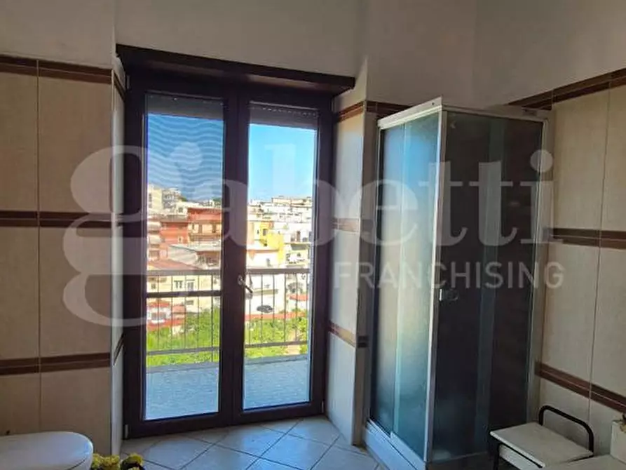 Immagine 33 di Appartamento in vendita  in Corso Umberto I, 68 a Torre Annunziata