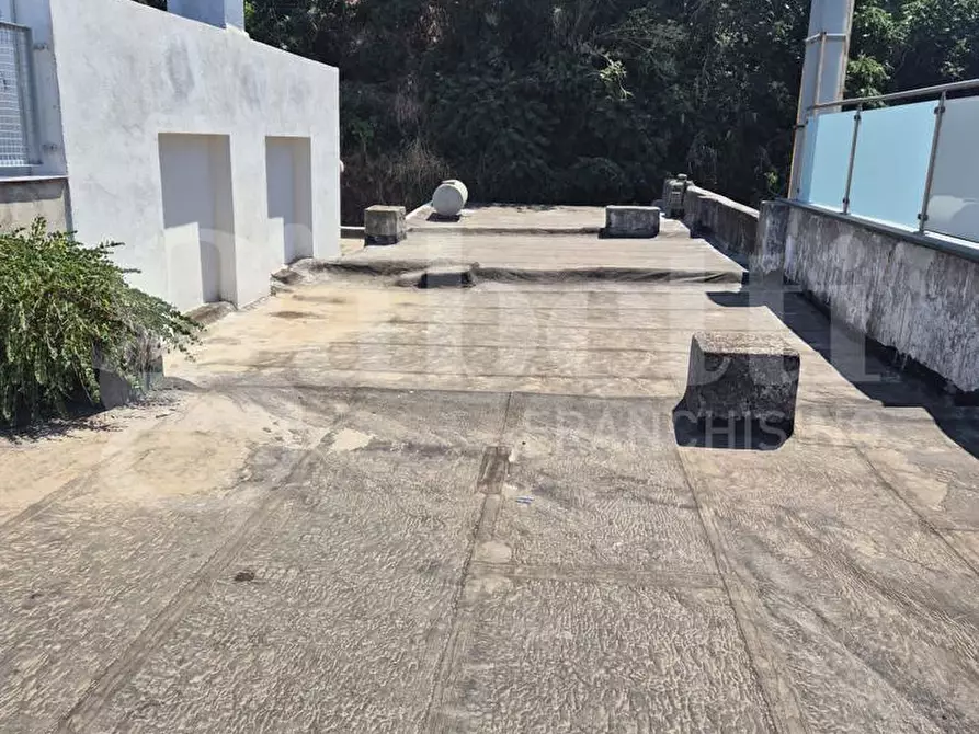 Immagine 13 di Appartamento in vendita  in Via porto a Ischia