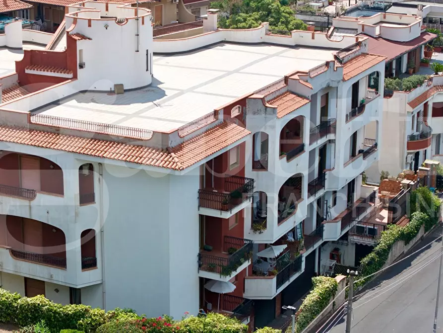 Immagine 22 di Appartamento in vendita  in Via Mollica, 51 a Aci Castello