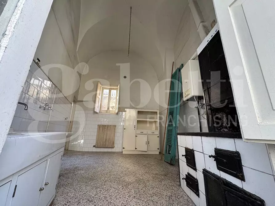 Immagine 8 di Appartamento in vendita  in Via Corte dei Guarini, 11 a Lecce