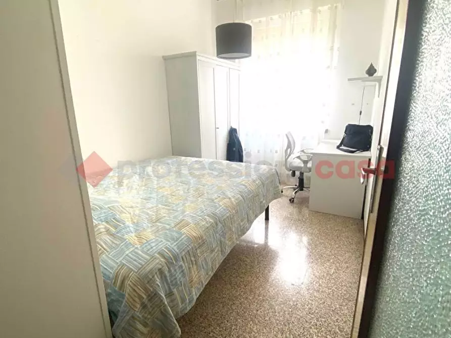 Immagine 5 di Appartamento in affitto  in Viale Umberto, 4 a Reggio Nell'emilia