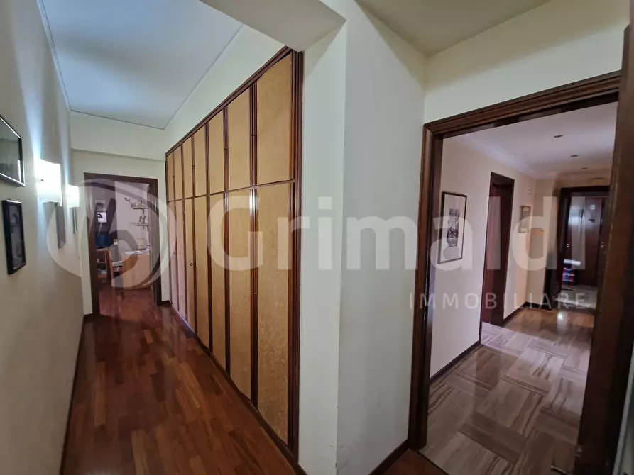 Immagine 24 di Appartamento in vendita  in Via Nuova Panoramica dello stretto, 1020 a Messina