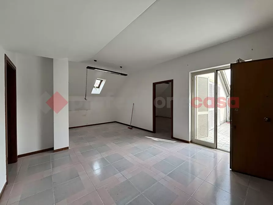 Immagine 2 di Ufficio in affitto  in Corso appio, 26 a Capua
