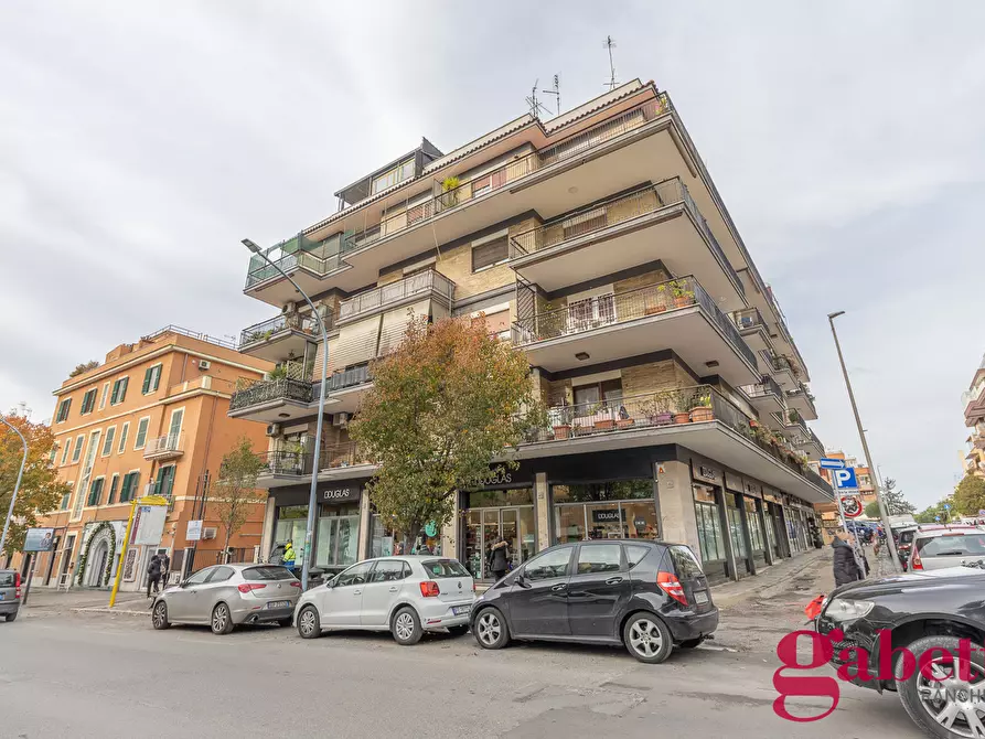 Immagine 2 di Appartamento in vendita  in Via di Torrevecchia, 56 a Roma