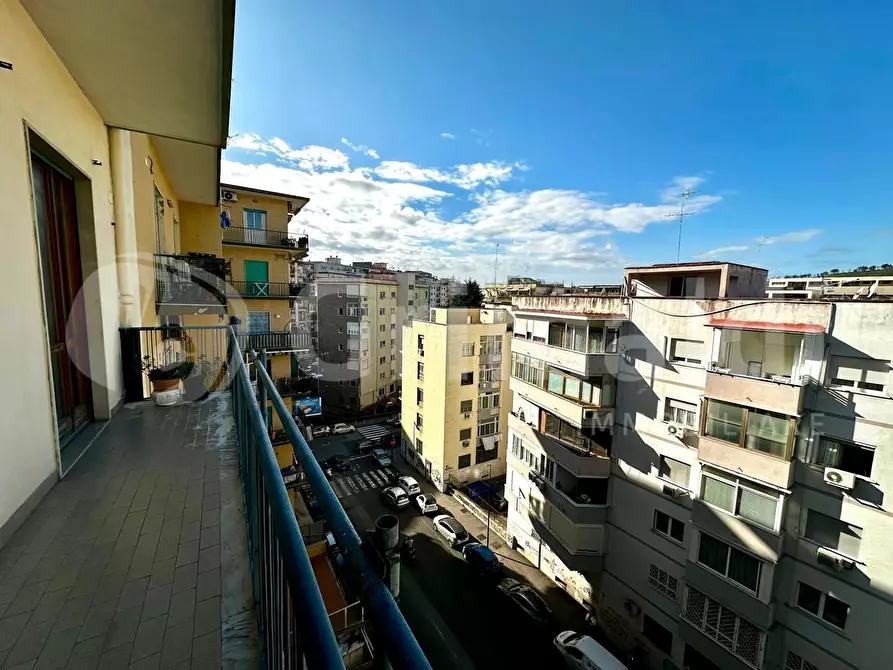 Immagine 8 di Appartamento in vendita  in Via rodi, 4 a Napoli