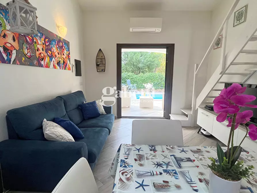 Immagine 8 di Villetta a schiera in vendita  in Via Macomer, 12 a Budoni