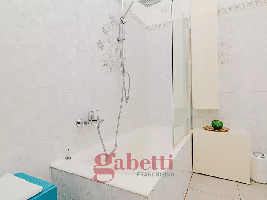 Immagine 43 di Appartamento in vendita  in Via Matteo Maria Boiardo, 22 a Milano