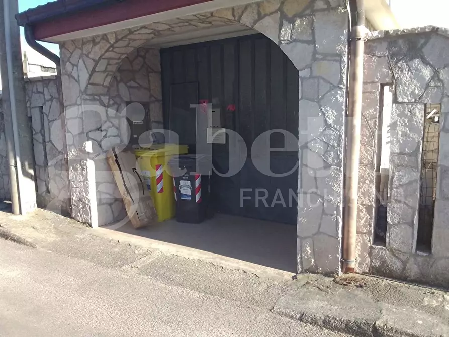 Immagine 3 di Rustico / casale in vendita  in Via Giacomo Del Duca, 7\a a Taranto