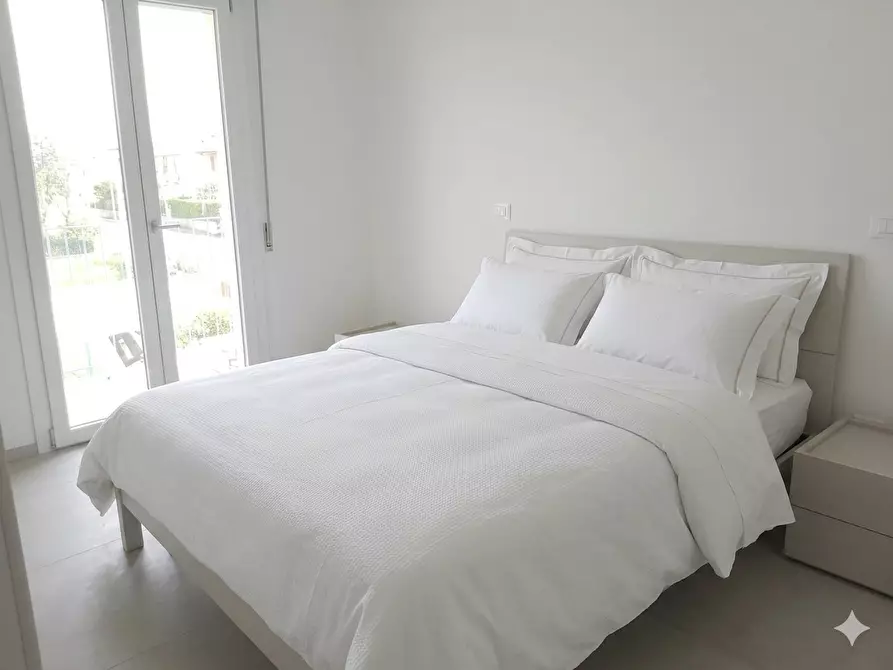 Immagine 2 di Appartamento in affitto  in Viale romagna lido di savio, 38 a Ravenna