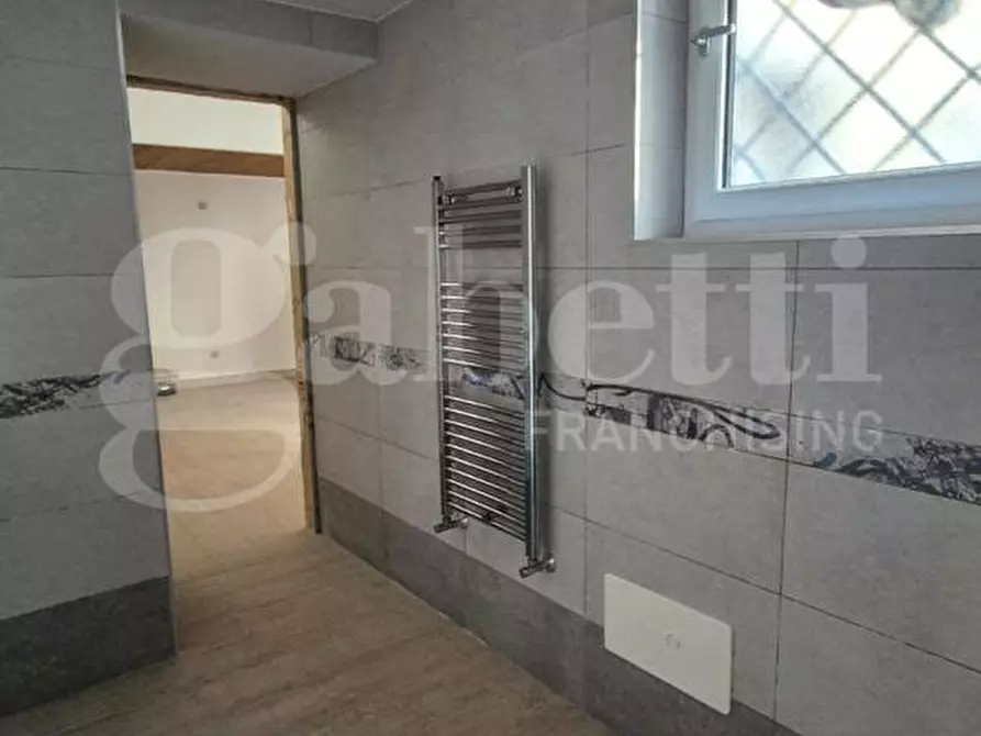 Immagine 14 di Casa indipendente in vendita  in Via Mazzini, 3 a Boscotrecase