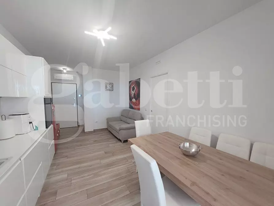 Immagine 3 di Appartamento in vendita  in Via Emilia, 2 a Alba Adriatica