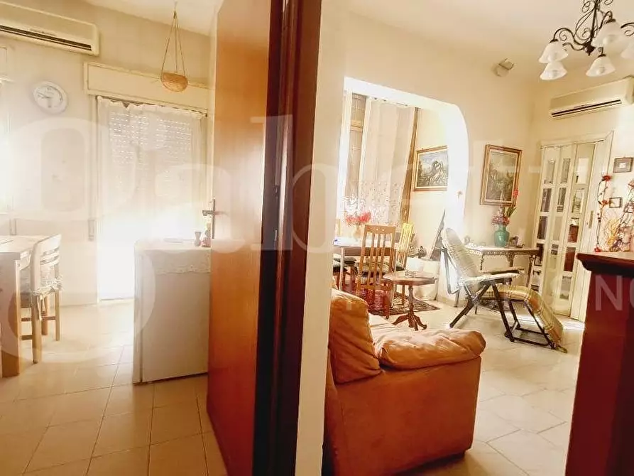 Immagine 4 di Appartamento in vendita  in Via Andrea Raia a Palermo