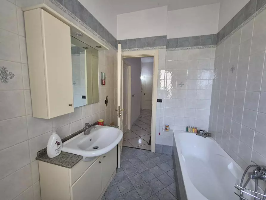 Immagine 42 di Casa indipendente in vendita  in Via Nazionale, 773 a Torre Del Greco
