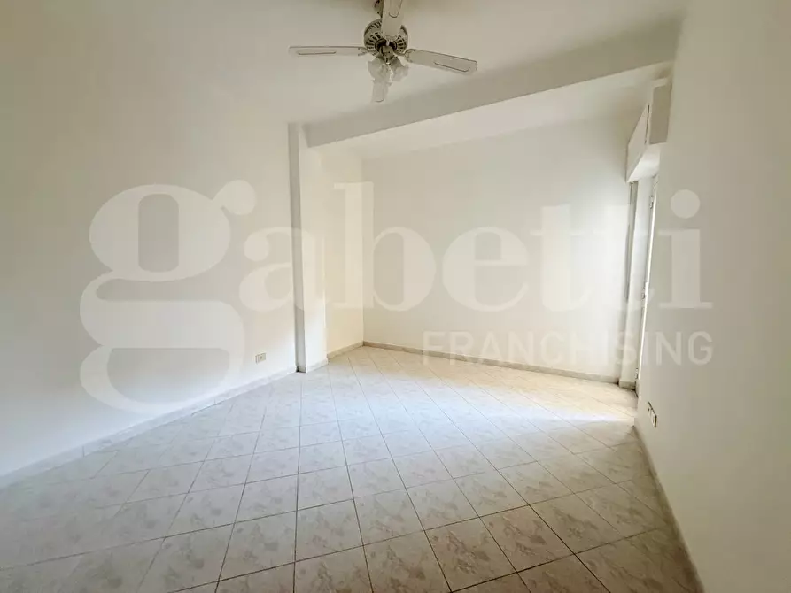 Immagine 10 di Appartamento in vendita  in Via Aurelia a Loano